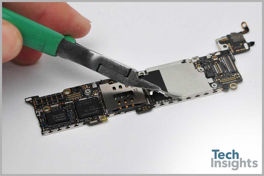 Inside Apple iPhone 5