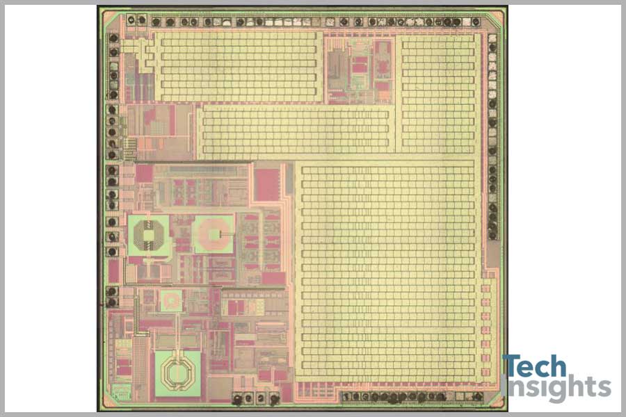 BCM207xx top metal die photograph