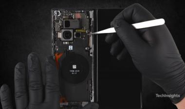 Teardown of the Vivo X Fold3 Pro Foldable Smartphone